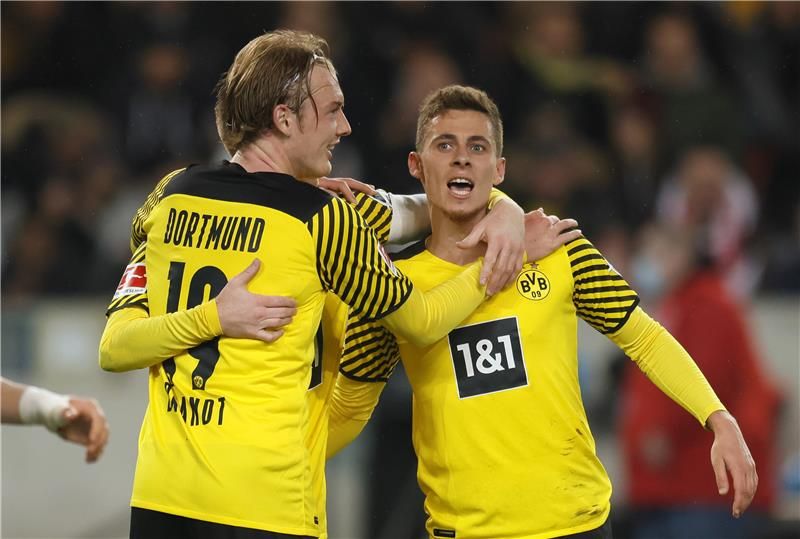 لاعبو بوروسيا دورتموند