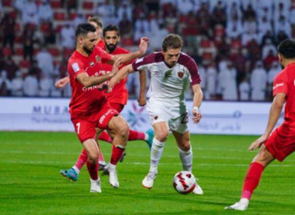 من الدوري الإماراتي