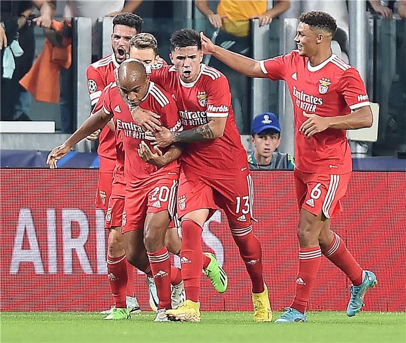 لاعبو بنفيكا