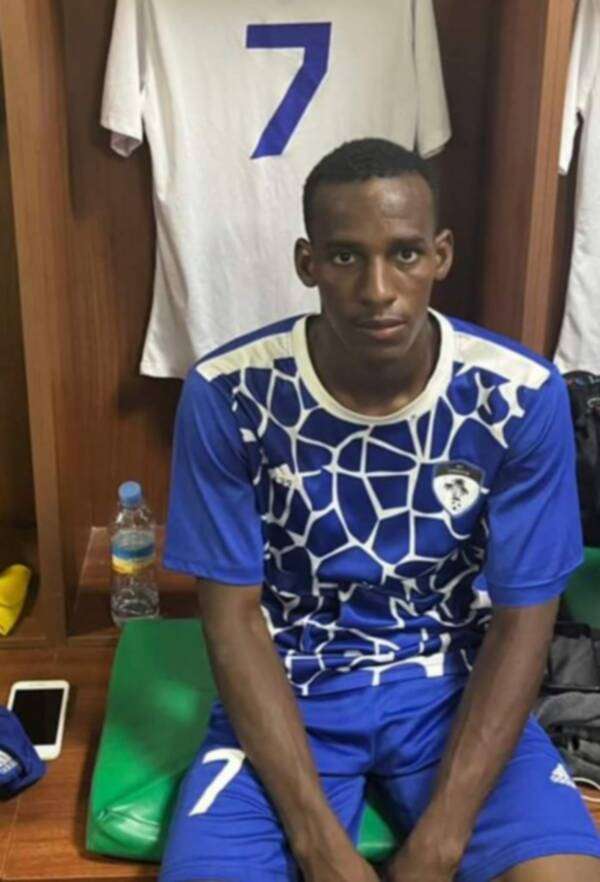 اللاعب آب ولد كيكورة