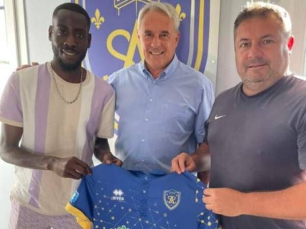 مادان صامبا