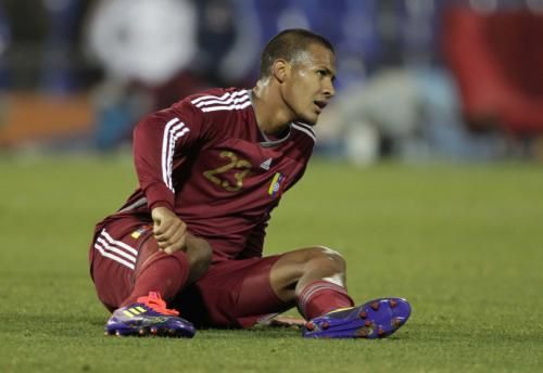 2011-07-21t025855z_01_ast117_rtridsp_3_soccer-copa_reuters