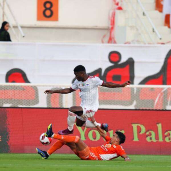 مباراة عجمان والشارقة