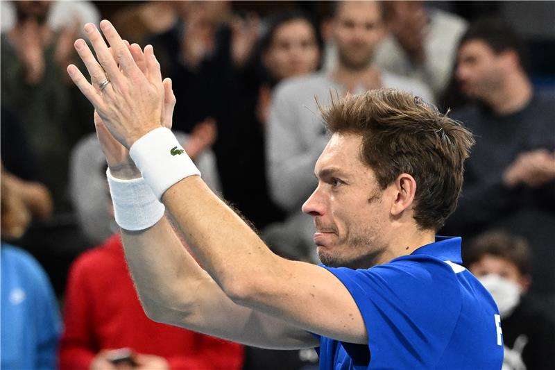 نيكولا ماهو