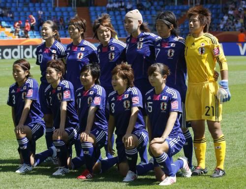 2011-06-272011-06-27t141228z_01_wr17_rtridsp_3_soccer-women-world_reuters