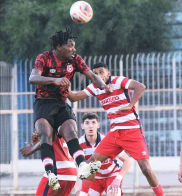 من المباراة الودية بين الإفريقي والنجم الساحلي