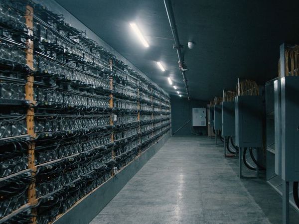 mining%20crypto%209