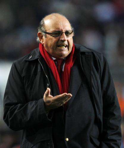 المدير الفني لمنتخب بيرو سرخيو ماركاريان