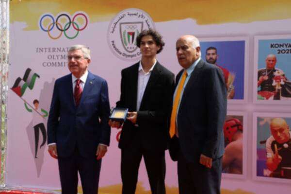 من زيارة رئيس اللجنة الأولمبية الدولية إلى فلسطين