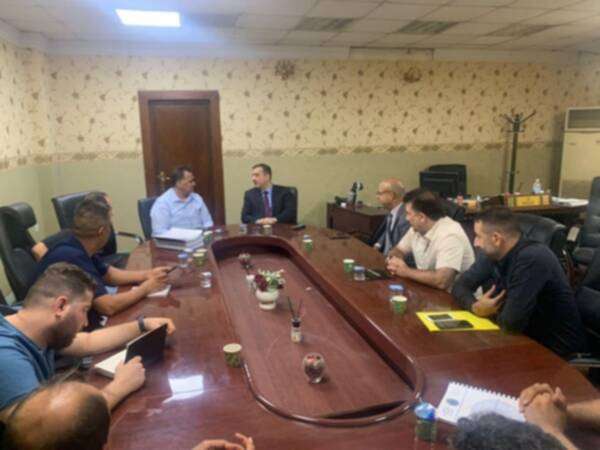 من الاجتماع