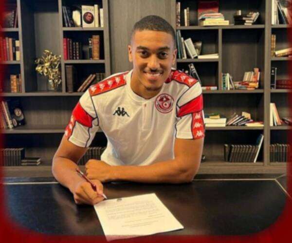 يان فاليري يمضي لتونس