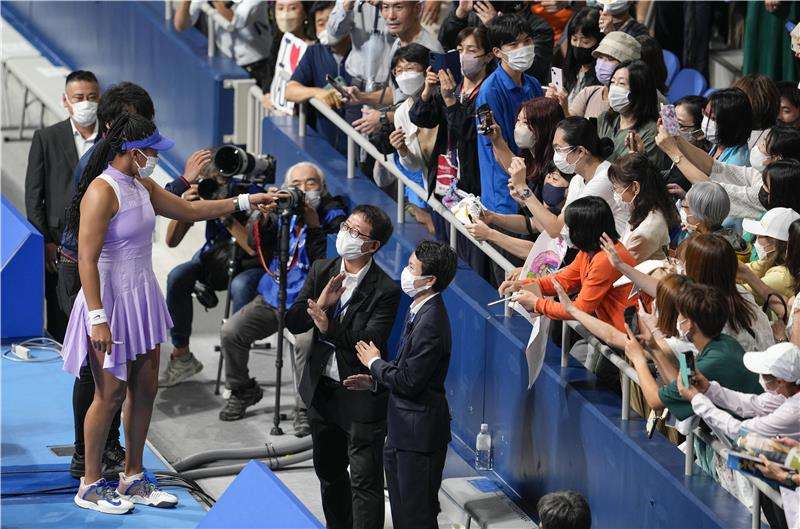 نعومي أوساكا