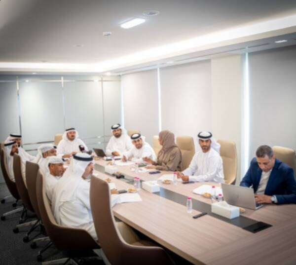 من الاجتماع