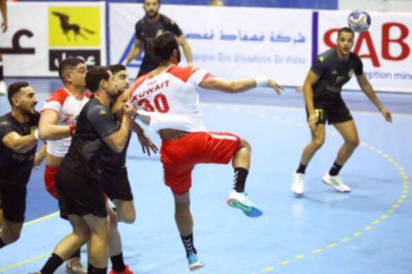 من منافسات البطولة العربية للأندية