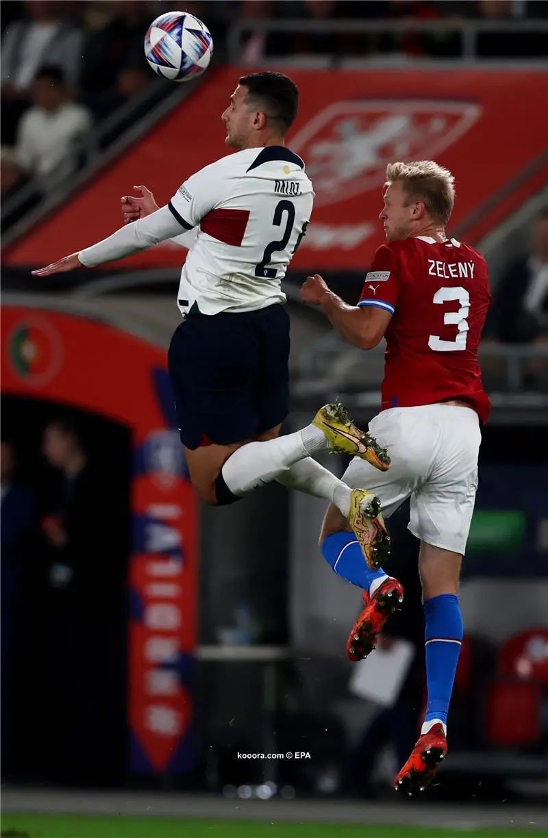 ?i=epa%2fsoccer%2f2022-09%2f2022-09-24%2f2022-09-24-10204415_epa