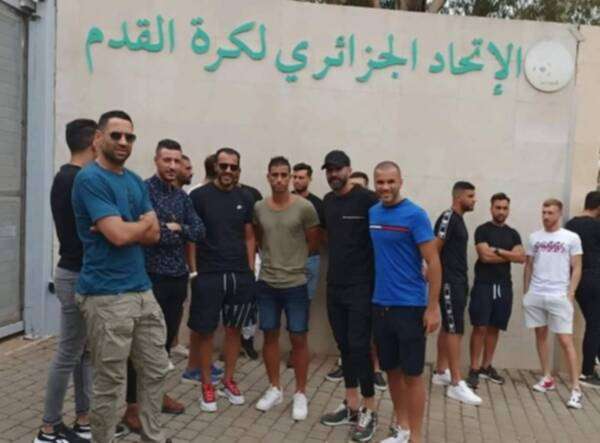 من الوقفة الاحتجاجية