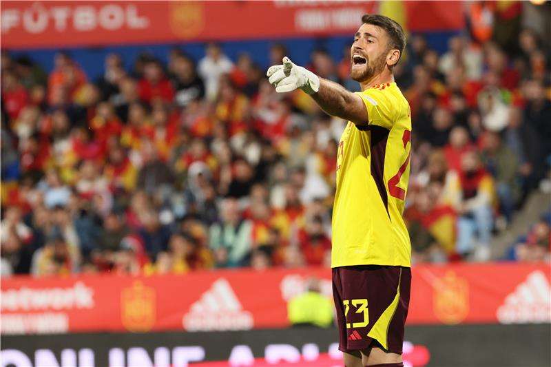 أوناي سيمون