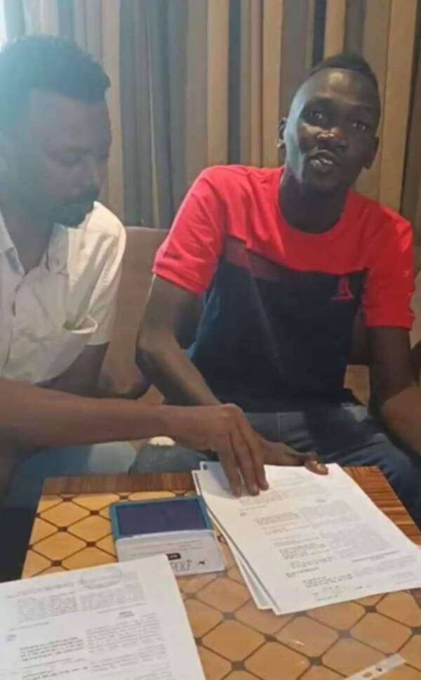 من تجديد رمضان عجب ومحمد هاشم التكت للمريخ