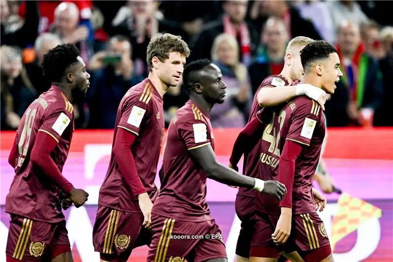 ?i=epa%2fsoccer%2f2022-09%2f2022-09-30%2f2022-09-30-10216414_epa