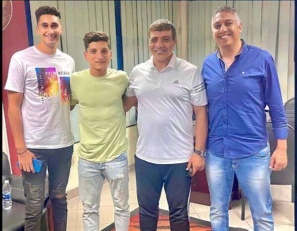 من تقديم اللاعب