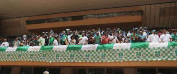 الجماهير من تدشين انطلاقة دوري ممتاز الطائرة