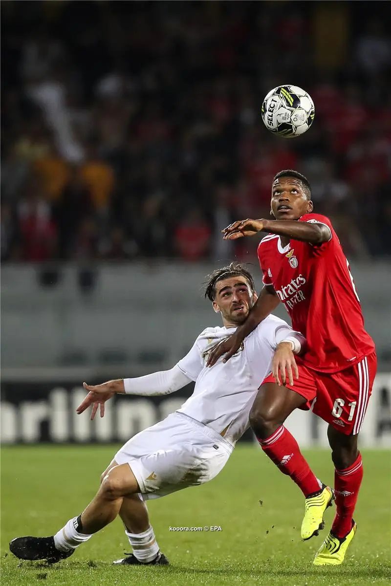 ?i=epa%2fsoccer%2f2022-10%2f2022-10-01%2f2022-10-01-10218654_epa