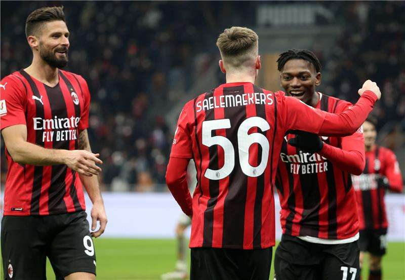 لاعبو ميلان