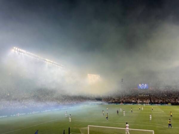 جانب من الحضور الجماهيري