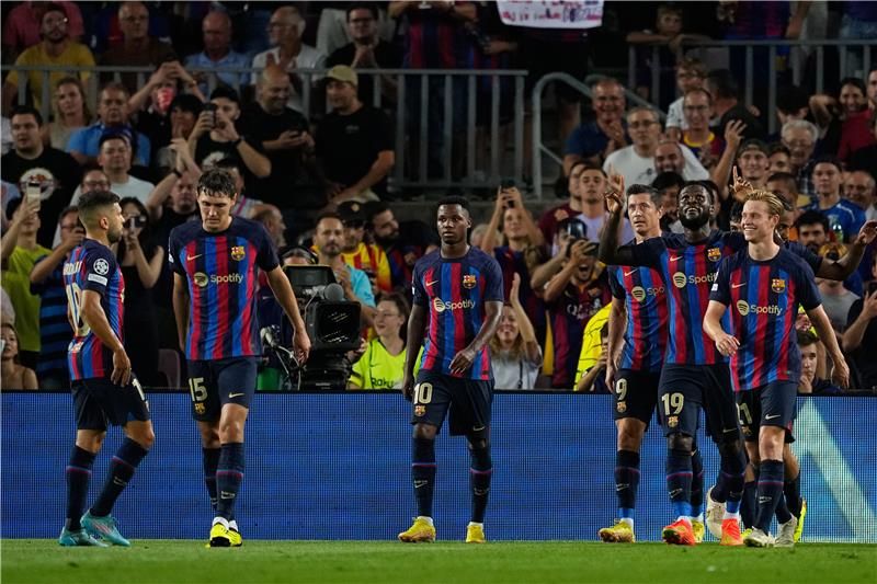 لاعبو برشلونة