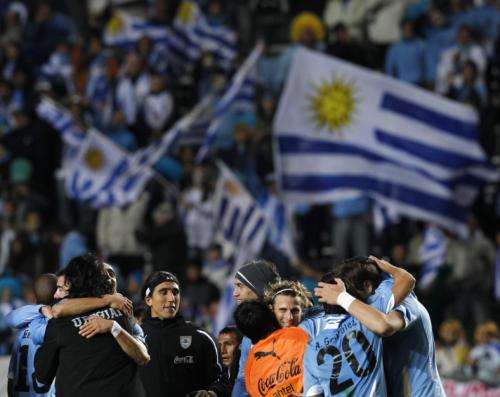 2011-07-20t024927z_01_sms39_rtridsp_3_soccer-copa_reuters