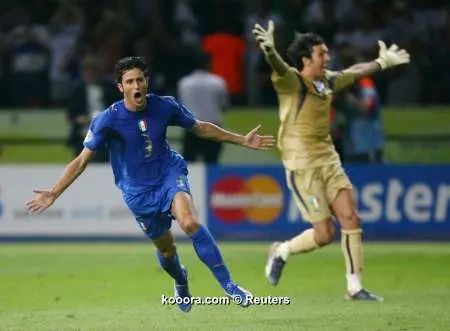 ?i=reuters%2f2006-07-09%2f2006-07-09T205412Z_01_WCDY42_RTRIDSP_2_SPORT-SOCCER-WORLD