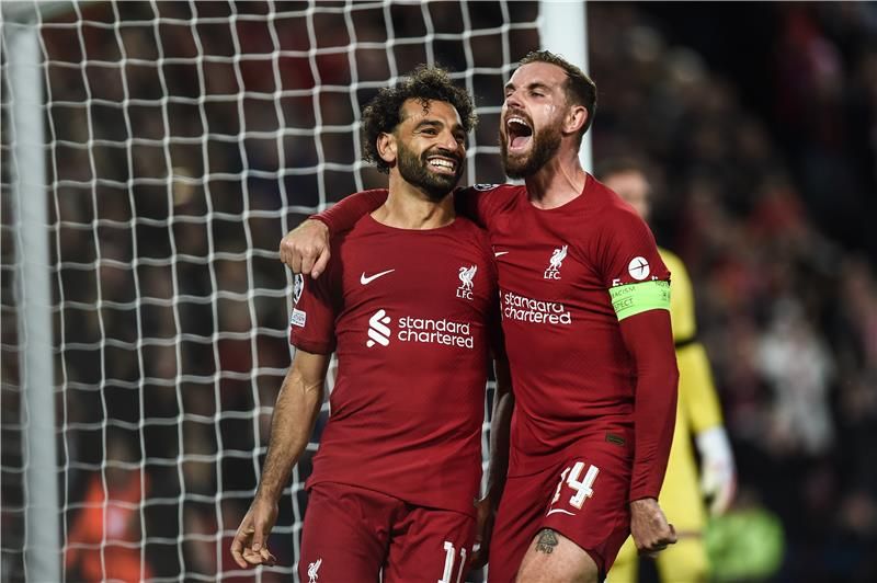 فرحة صلاح وهندرسون