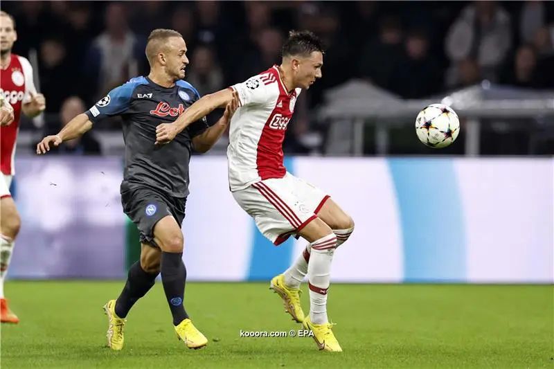 ?i=epa%2fsoccer%2f2022-10%2f2022-10-04%2f2022-10-04-10223790_epa