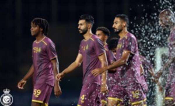 من التدريبات الجماعية لفريق النصر