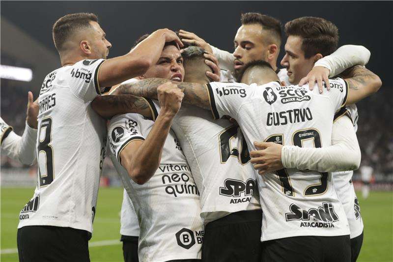 لاعبو كورينثيانز