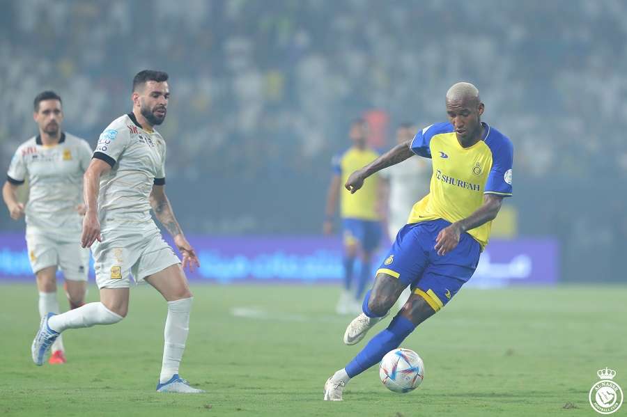 من الدوري