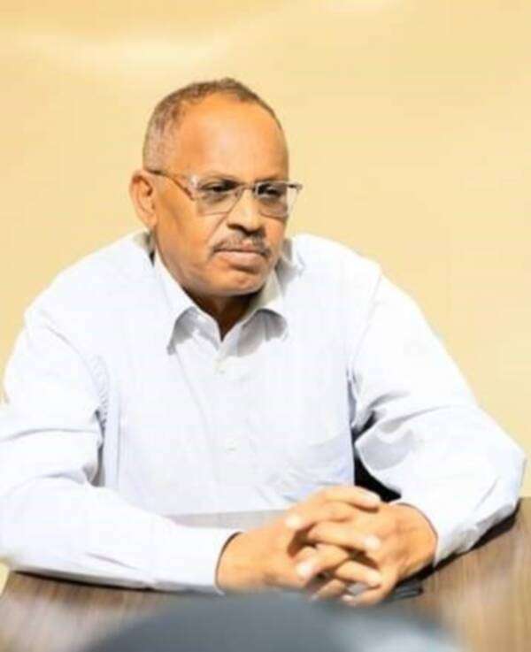 عبد العزيز حسن صالح