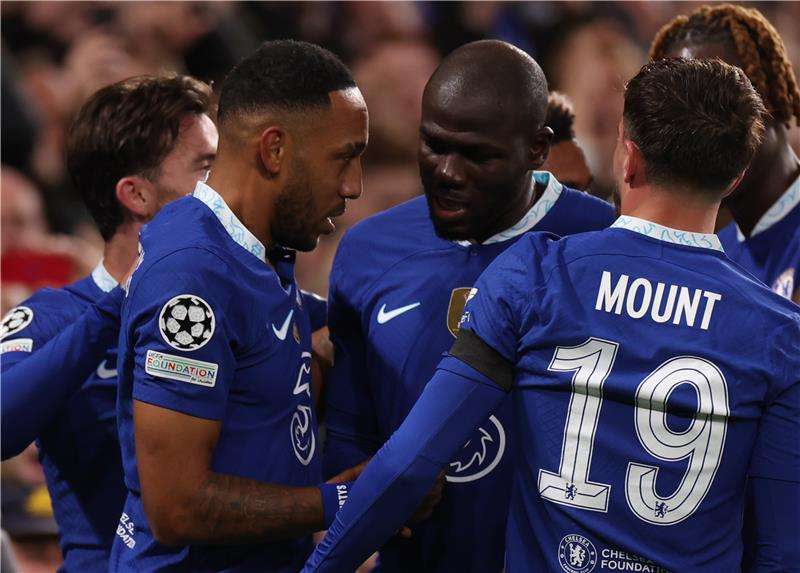 لاعبو تشيلسي