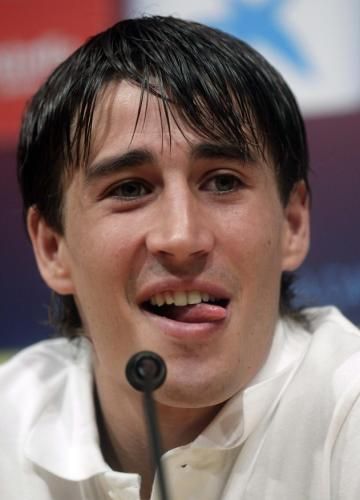 2011-07-22t121559z_01_bar104_rtridsp_3_soccer-italy-roma-bojan_reuters