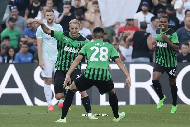 ?i=epa%2fsoccer%2f2022-10%2f2022-10-08%2f2022-10-08-10230803_epa