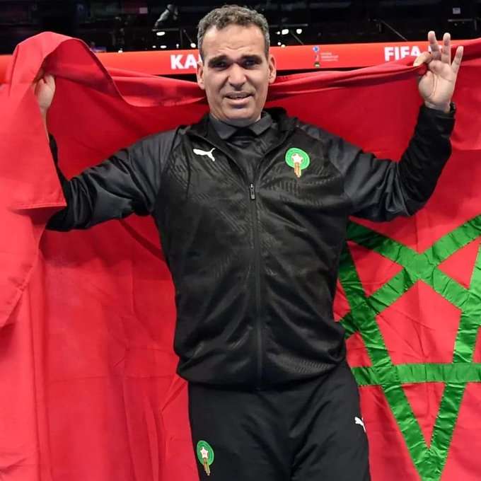 هشام الدكيك