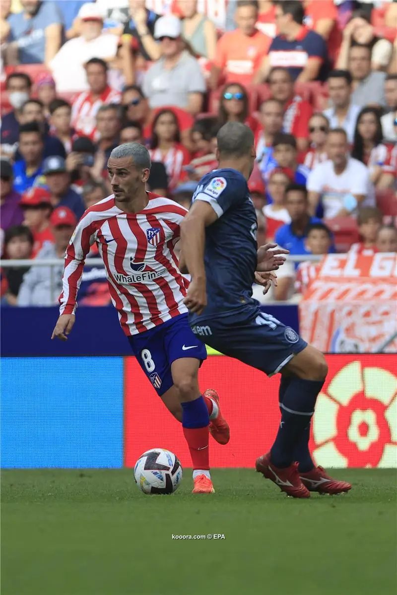 ?i=epa%2fsoccer%2f2022-10%2f2022-10-08%2f2022-10-08-10231026_epa