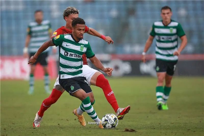 ?i=epa%2fsoccer%2f2022-10%2f2022-10-08%2f2022-10-08-10231039_epa