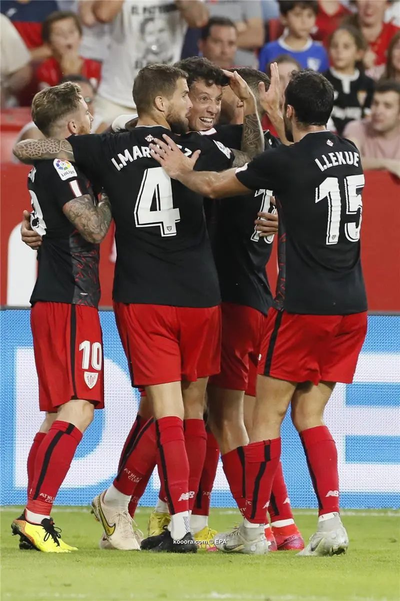 ?i=epa%2fsoccer%2f2022-10%2f2022-10-08%2f2022-10-08-10231437_epa