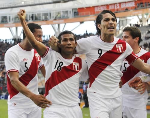 2011-07-23t202349z_01_sfr19_rtridsp_3_soccer-copa_reuters