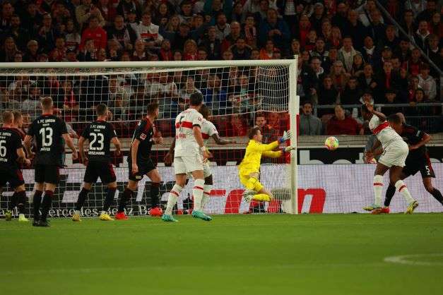 جانب من اللقاء ( من حساب يونيون برلين علي تويتر)