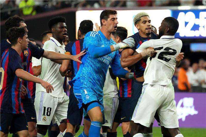 من كلاسيكو سابق