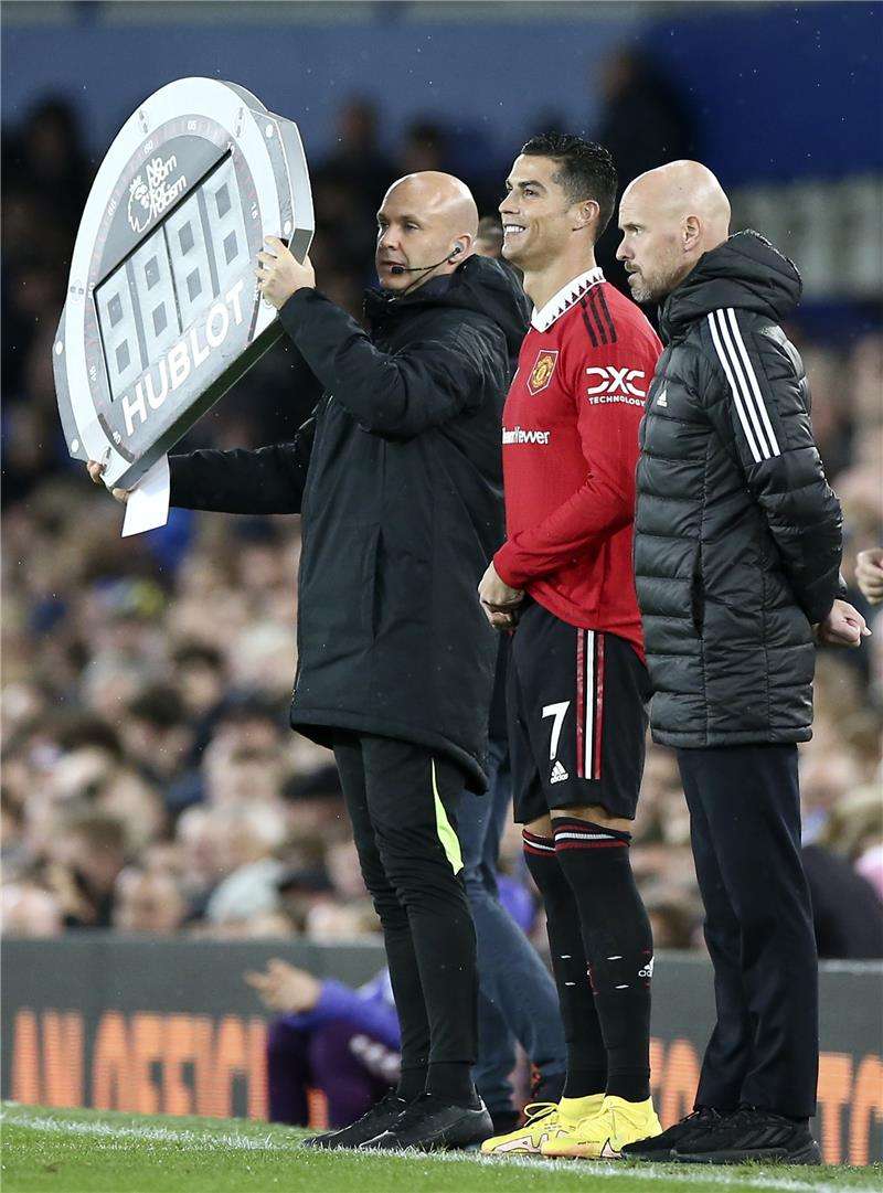 تين هاج ورونالدو