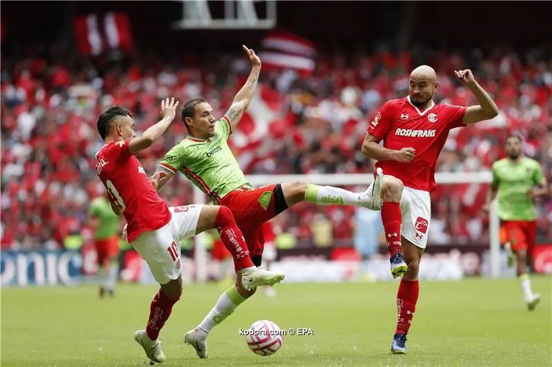 ?i=epa%2fsoccer%2f2022-10%2f2022-10-09%2f2022-10-09-10233415_epa