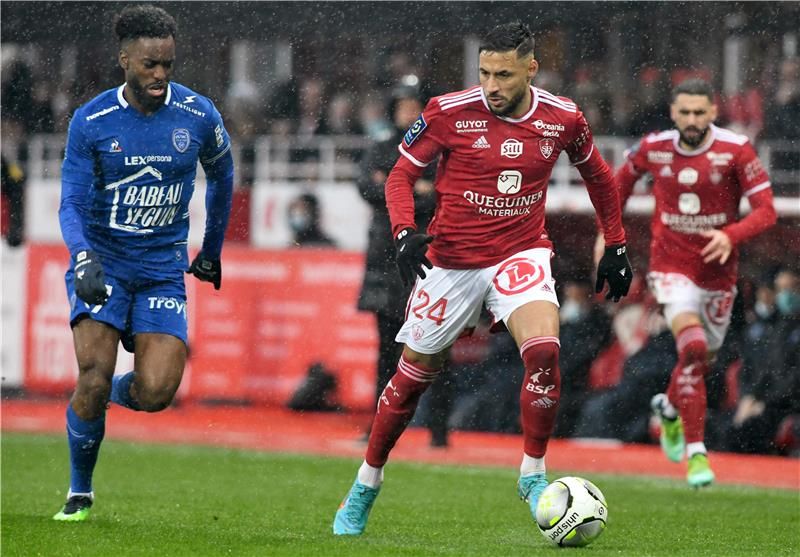 يوسف بلايلي